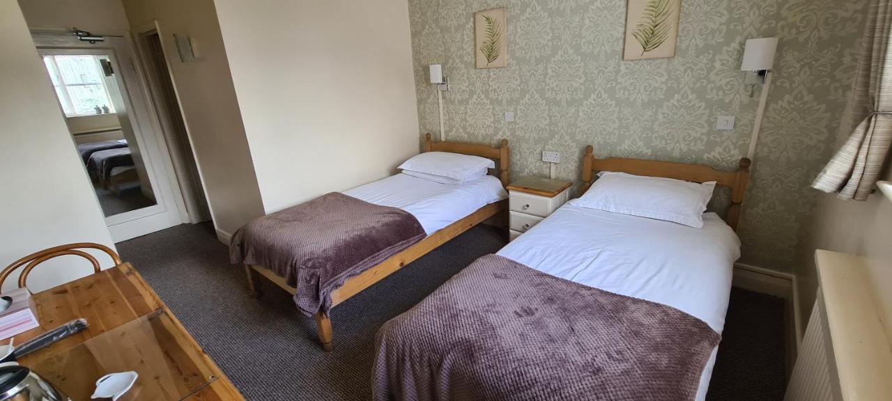 The Merton Hotel Hereford Bagian luar foto