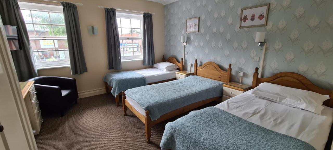 The Merton Hotel Hereford Bagian luar foto