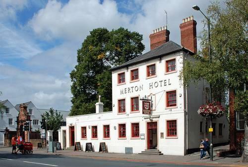 The Merton Hotel Hereford Bagian luar foto